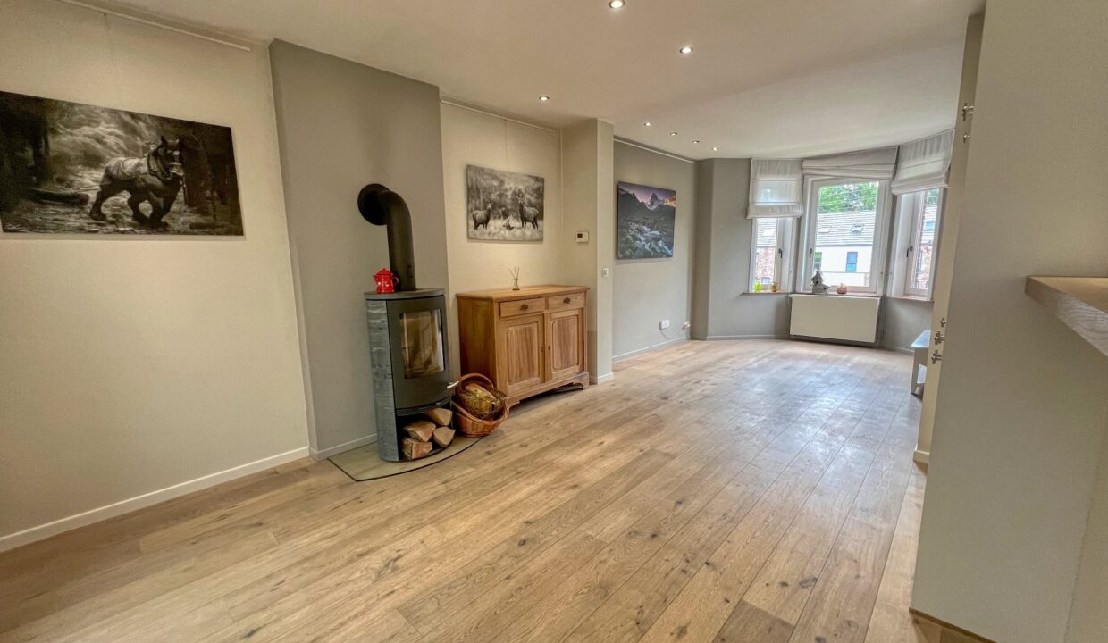 2921d959-f645-4602-8726-76f06c94c7bf